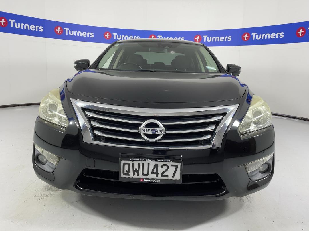 Photo '2' of Nissan Teana