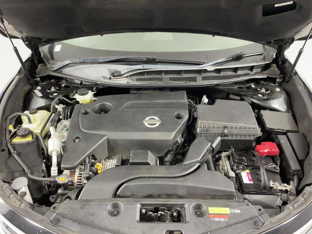 Photo '13' of Nissan Teana