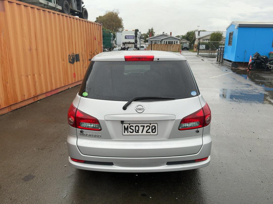 Photo '5' of Nissan Wingroad