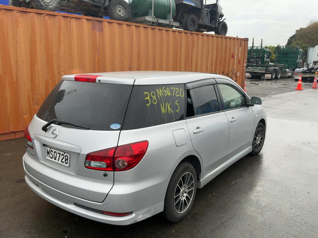 Photo '6' of Nissan Wingroad