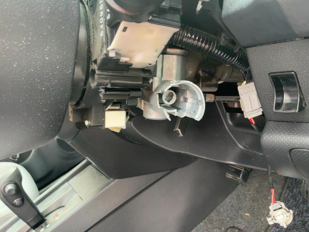 Photo '13' of Nissan Wingroad