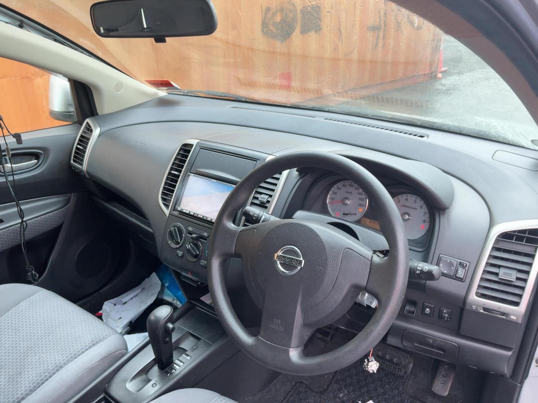 Photo '15' of Nissan Wingroad