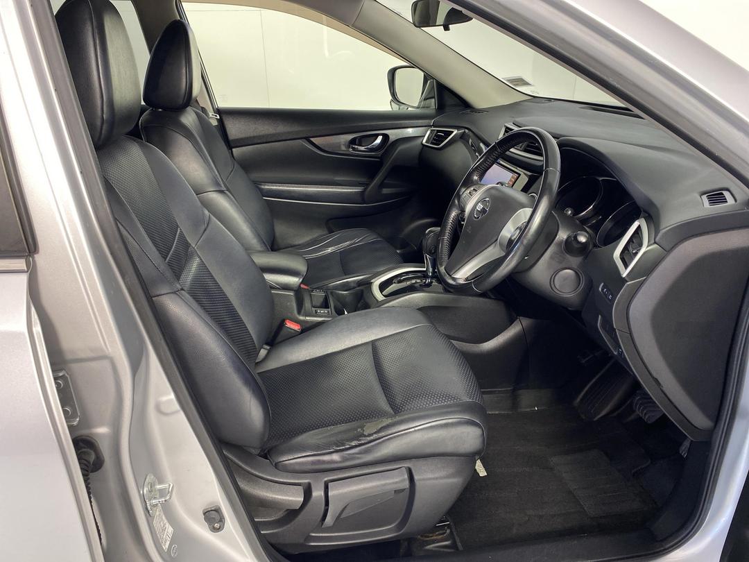 Photo '16' of Nissan X-Trail