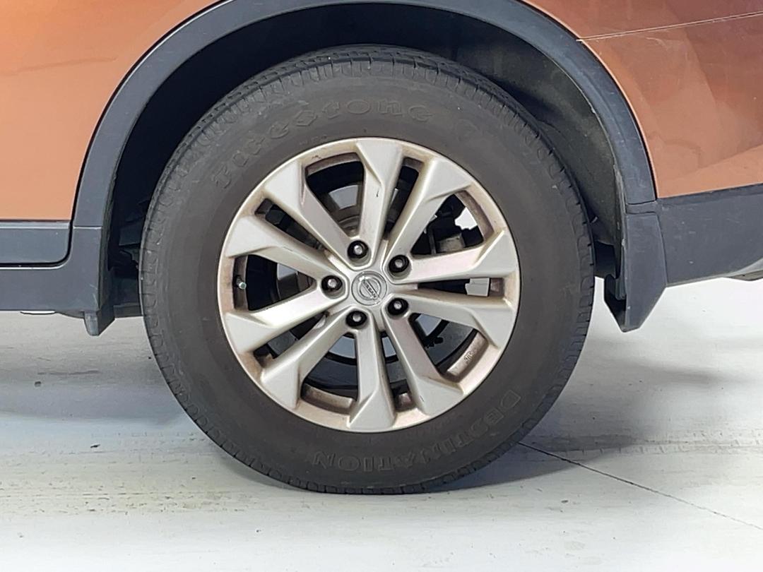 Photo '11' of Nissan X-Trail