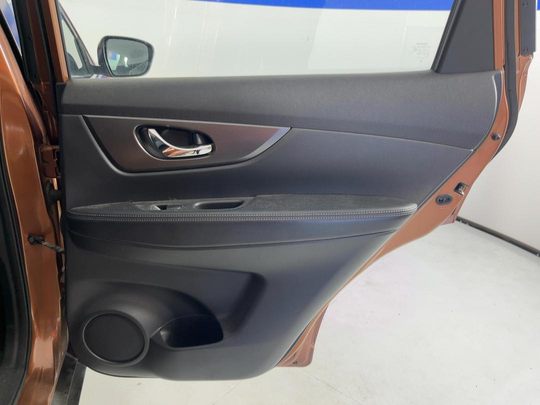 Photo '19' of Nissan X-Trail