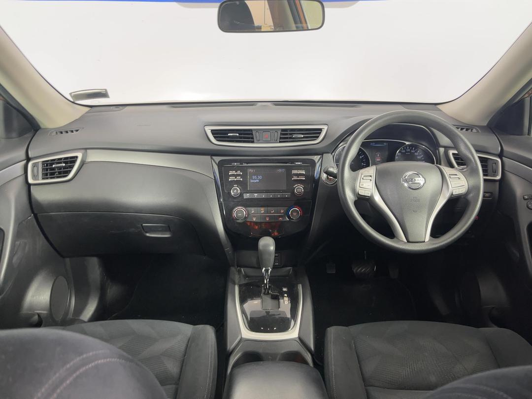 Photo '17' of Nissan X-Trail