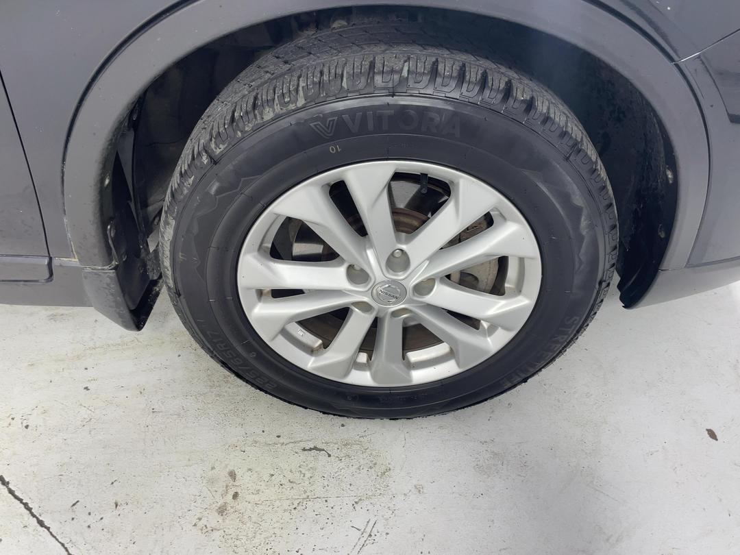 Photo '9' of Nissan X-Trail