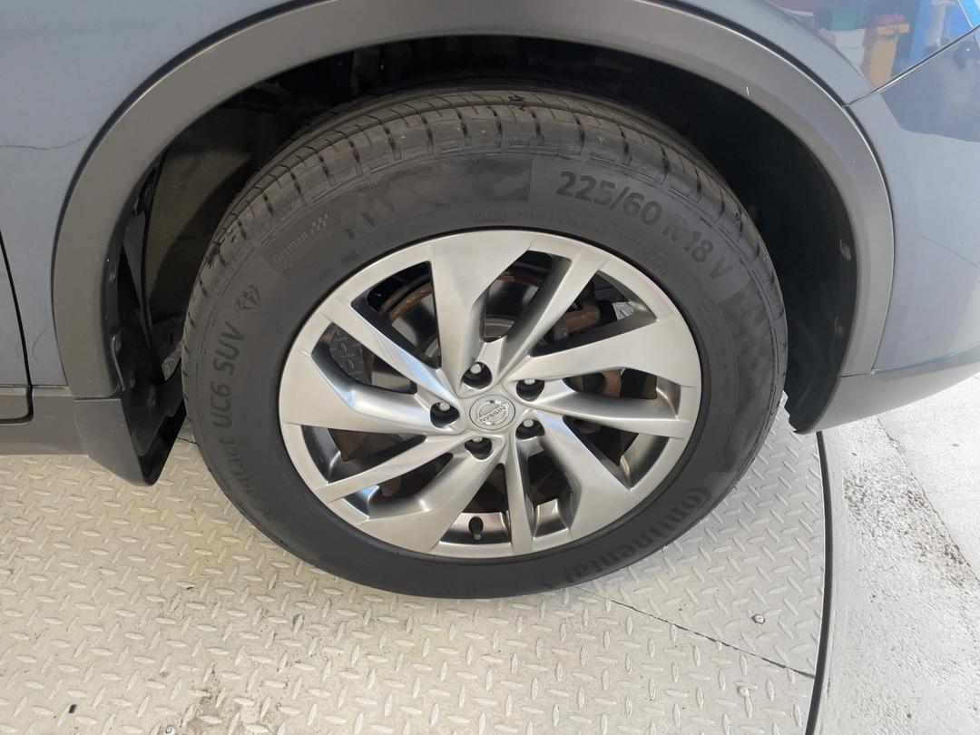 Photo '9' of Nissan X-Trail