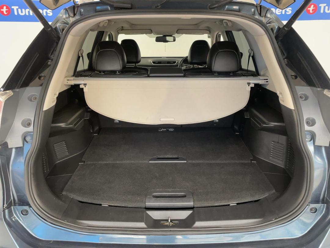 Photo '14' of Nissan X-Trail