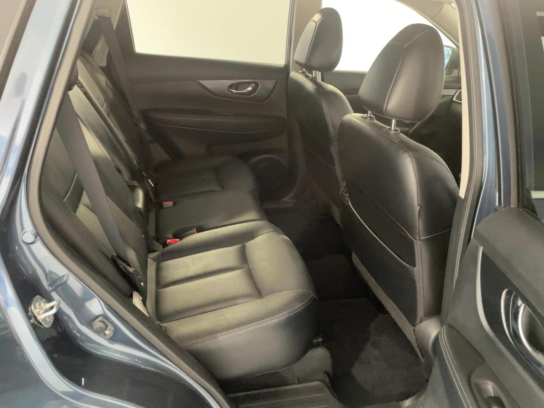 Photo '20' of Nissan X-Trail