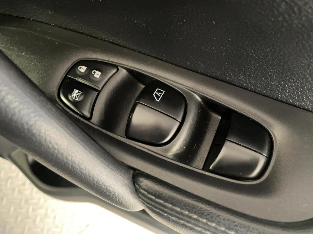 Photo '23' of Nissan X-Trail