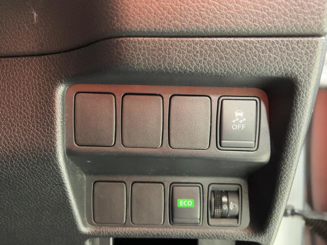 Photo '23' of Nissan X-Trail