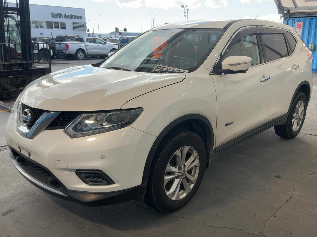 Photo '3' of Nissan X-Trail Photo '3' of Nissan X-Trail