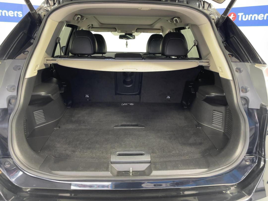 Photo '14' of Nissan X-Trail