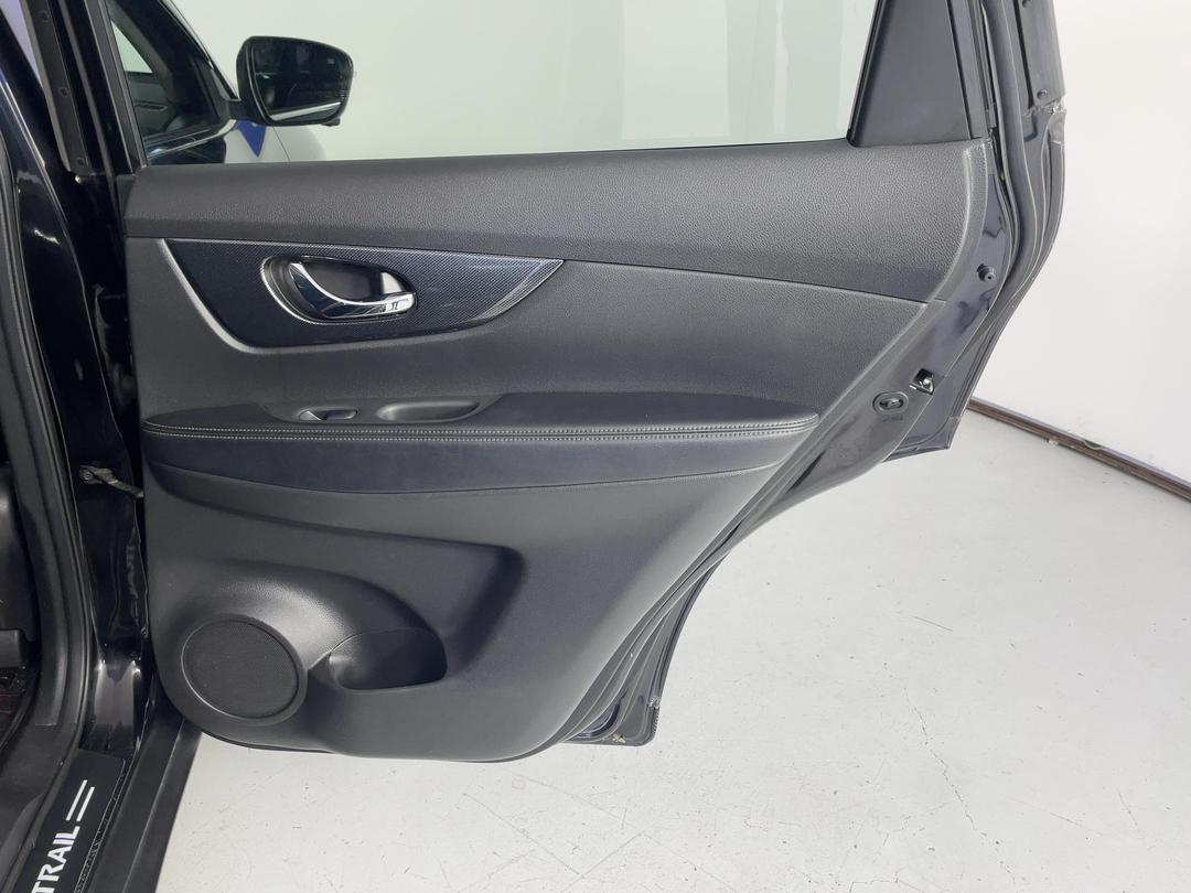 Photo '19' of Nissan X-Trail