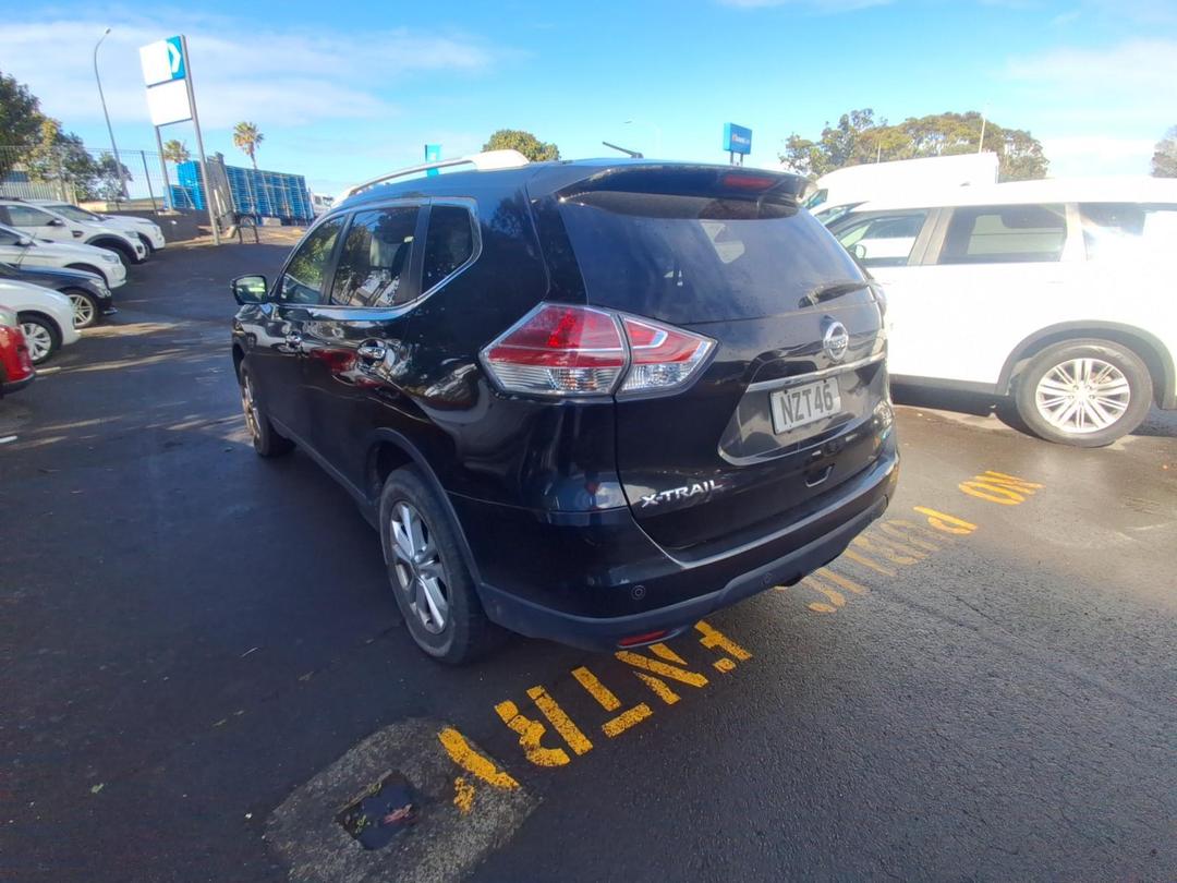 Photo '6' of Nissan X-Trail