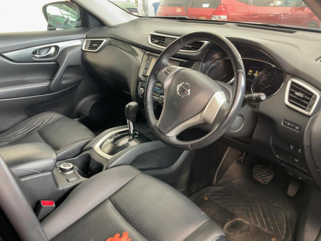 Photo '14' of Nissan X-Trail