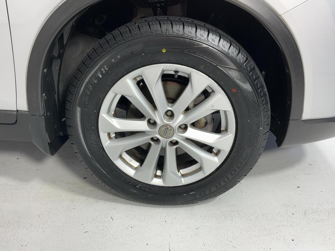 Photo '9' of Nissan X-Trail