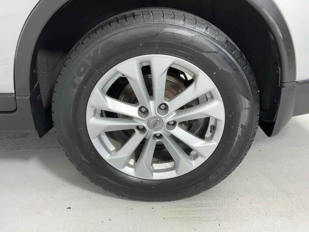Photo '11' of Nissan X-Trail