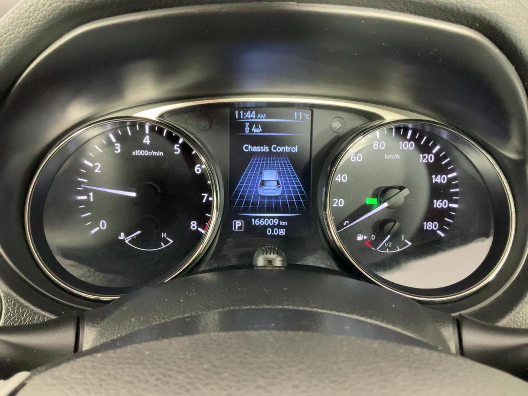 Photo '21' of Nissan X-Trail