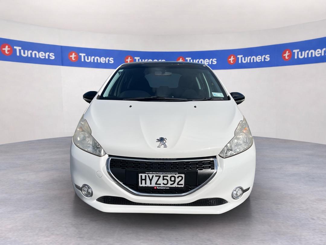 Photo '2' of Peugeot 208