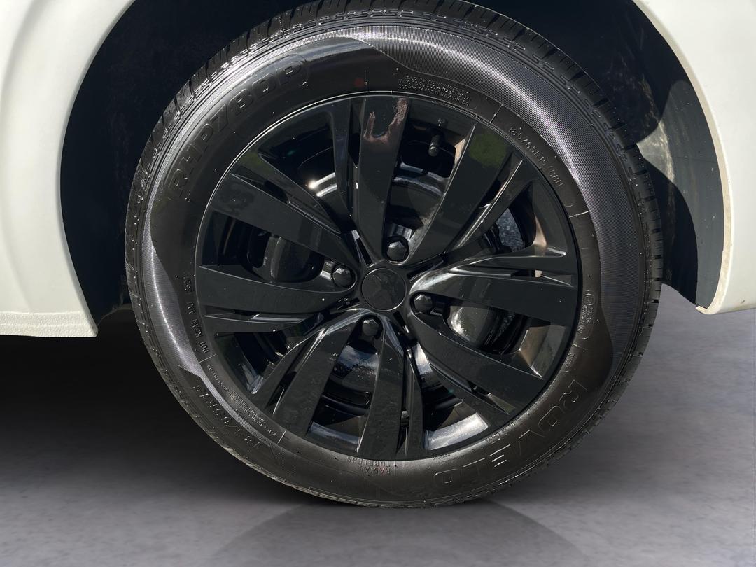 Photo '11' of Peugeot 208