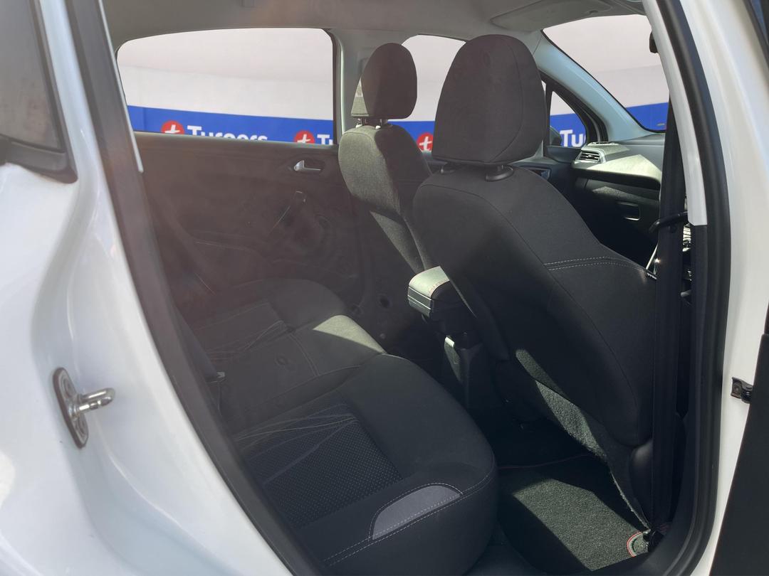 Photo '20' of Peugeot 208