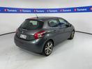 Thumbnail '6' of Peugeot 208 Allure