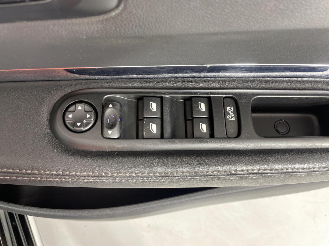 Photo '24' of Peugeot 3008