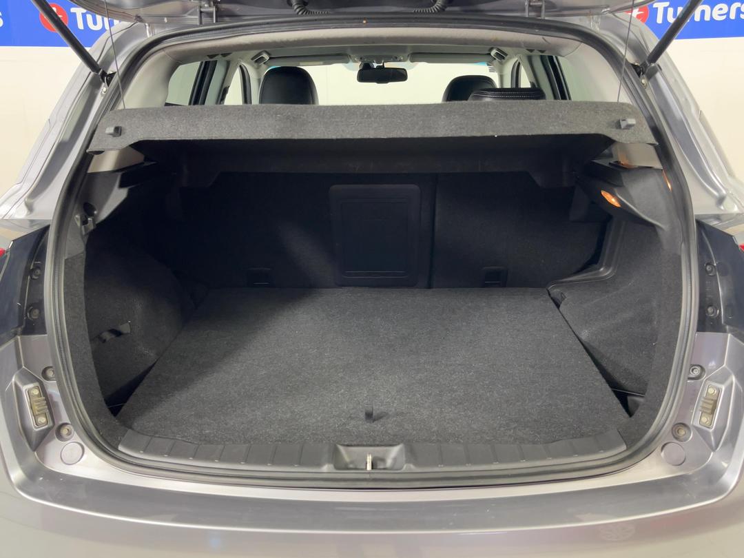 Photo '14' of Peugeot 4008