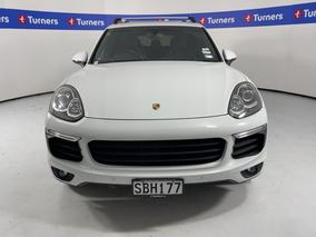 Photo '2' of Porsche Cayenne
