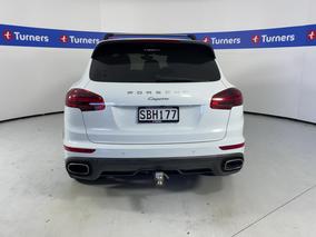 Photo '6' of Porsche Cayenne