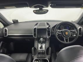 Photo '17' of Porsche Cayenne