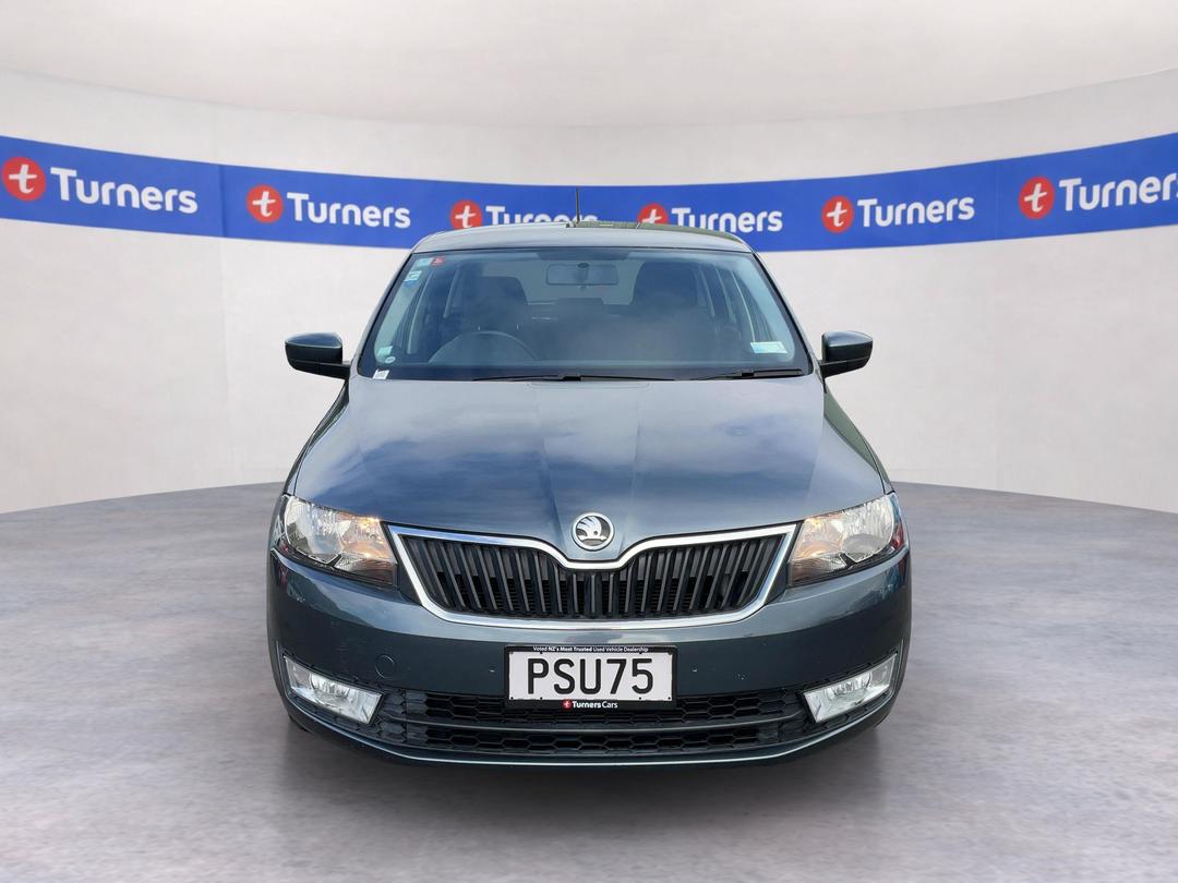 Photo '2' of Skoda Rapid