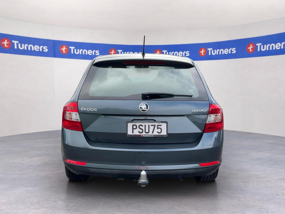 Photo '6' of Skoda Rapid