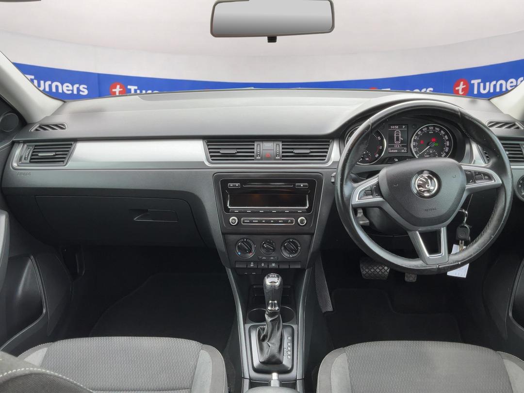 Photo '17' of Skoda Rapid