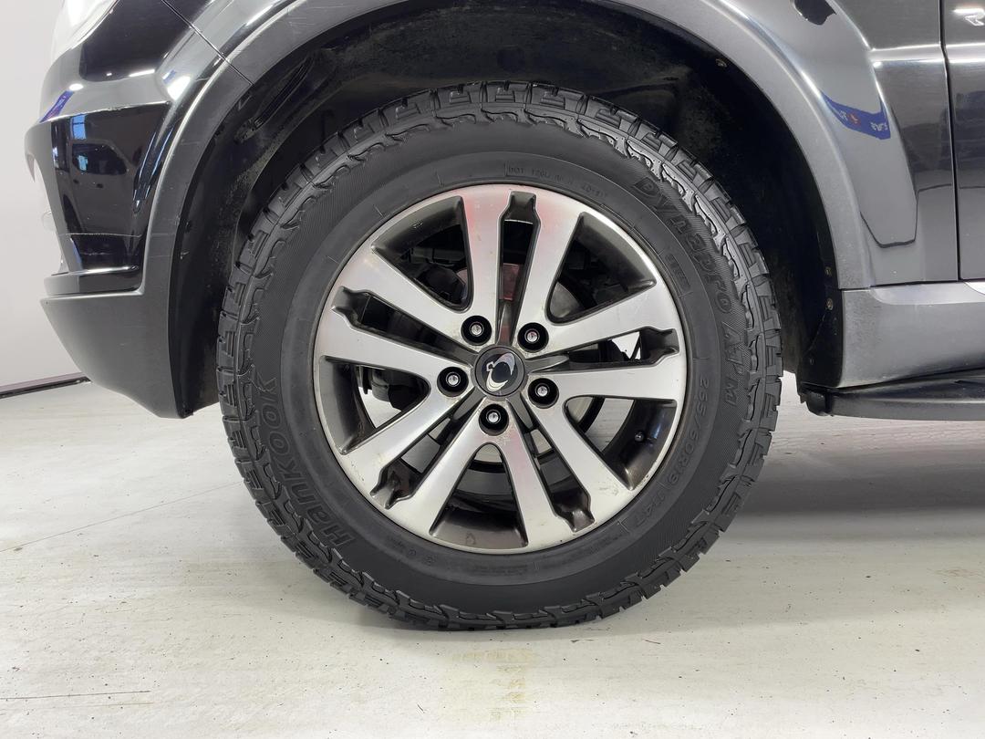 Photo '10' of Ssangyong Rexton