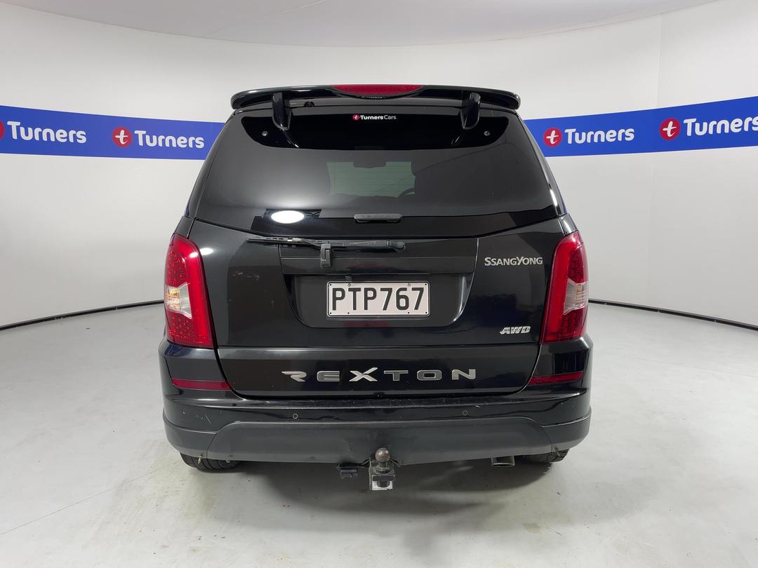 Photo '6' of Ssangyong Rexton