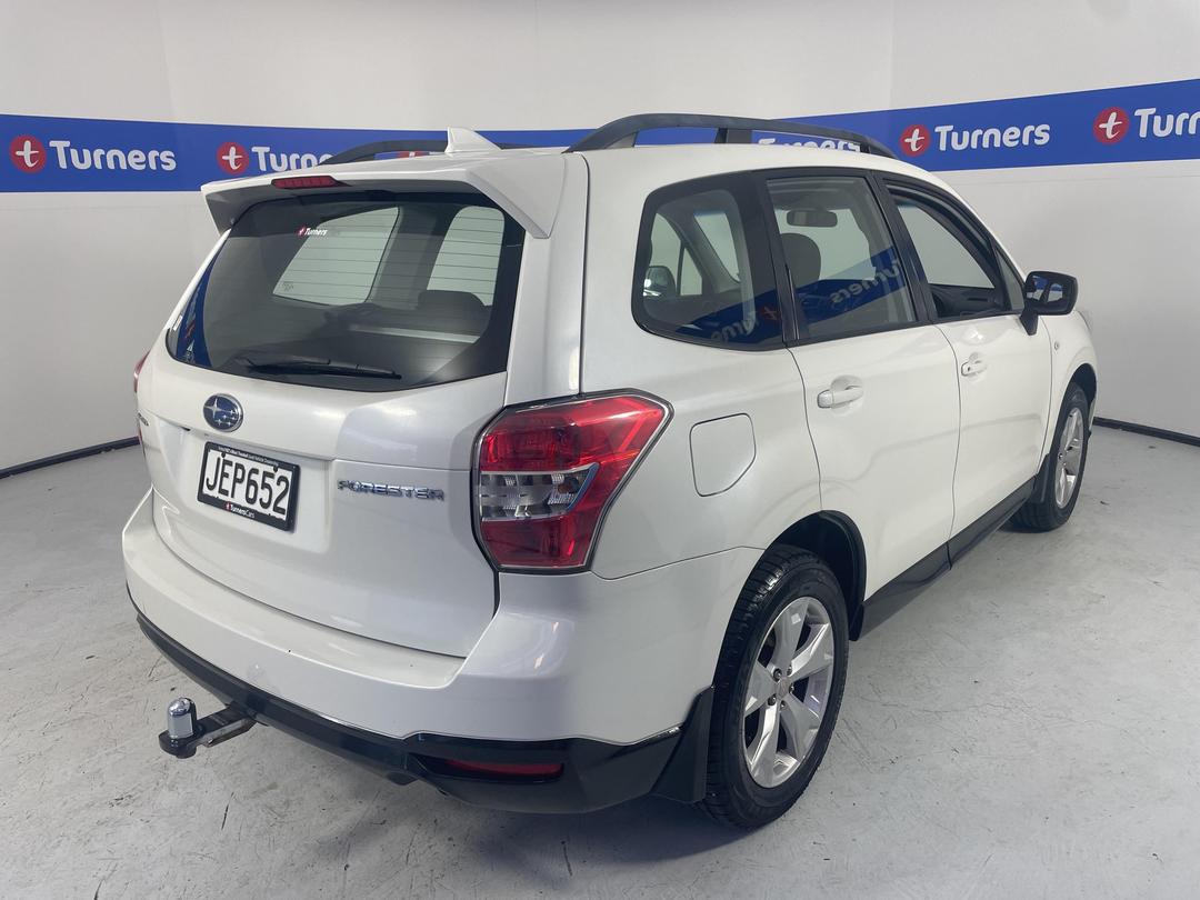 Photo '7' of Subaru Forester