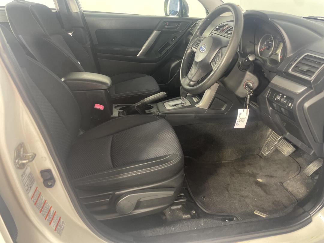 Photo '16' of Subaru Forester