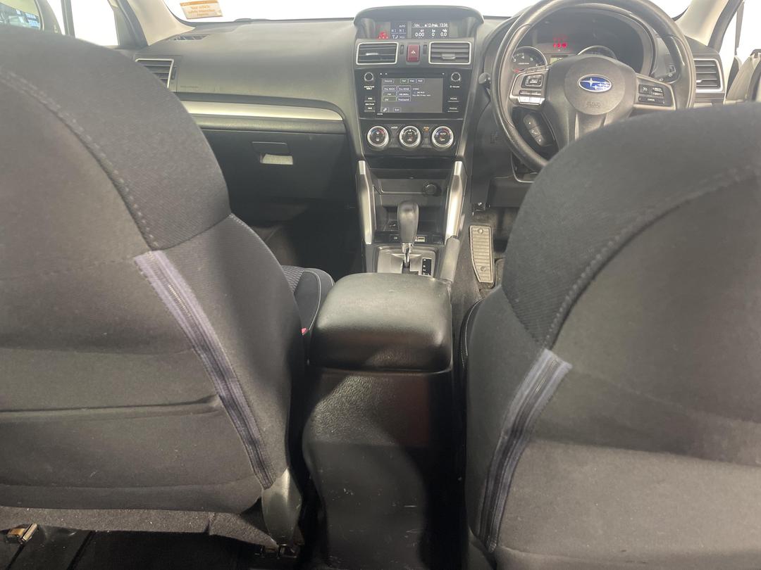 Photo '18' of Subaru Forester