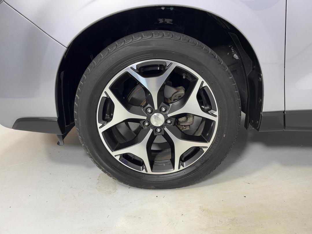 Photo '10' of Subaru Forester