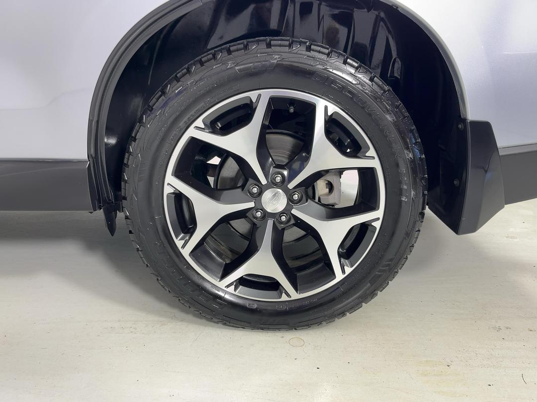 Photo '11' of Subaru Forester