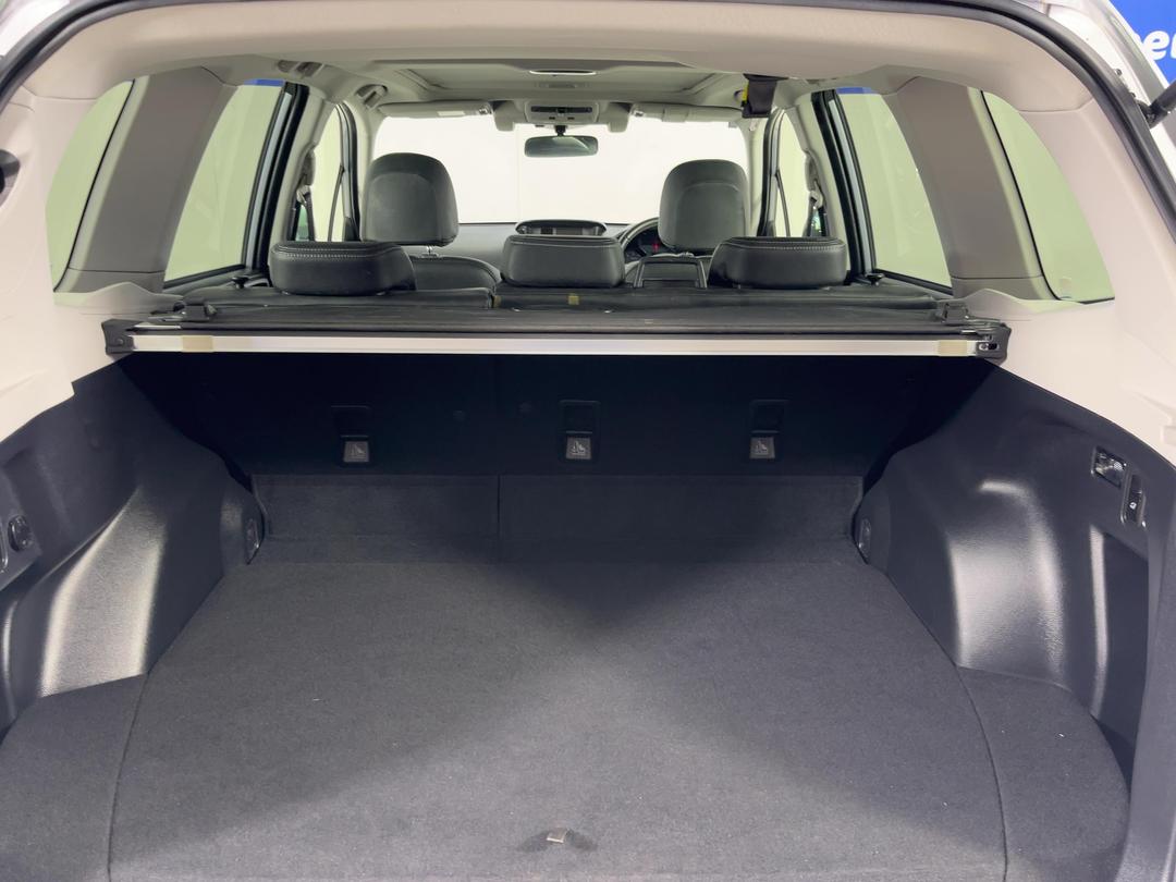 Photo '14' of Subaru Forester