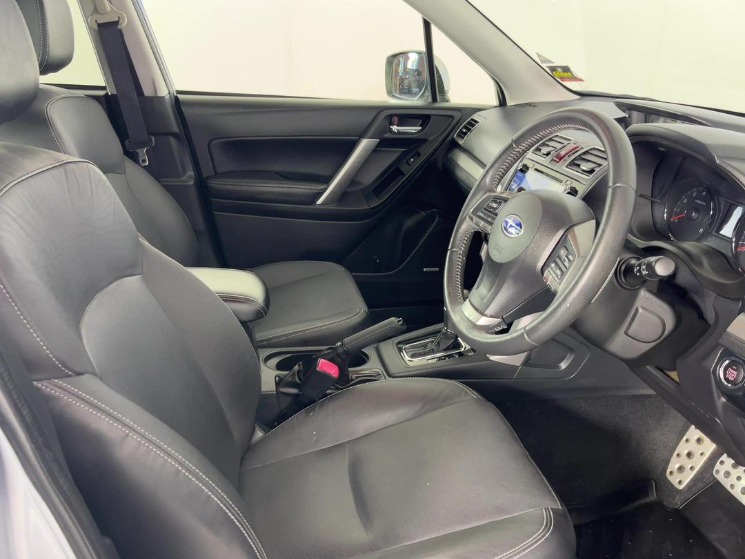 Photo '16' of Subaru Forester
