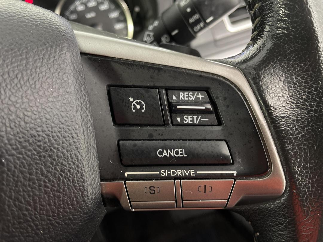 Photo '24' of Subaru Impreza