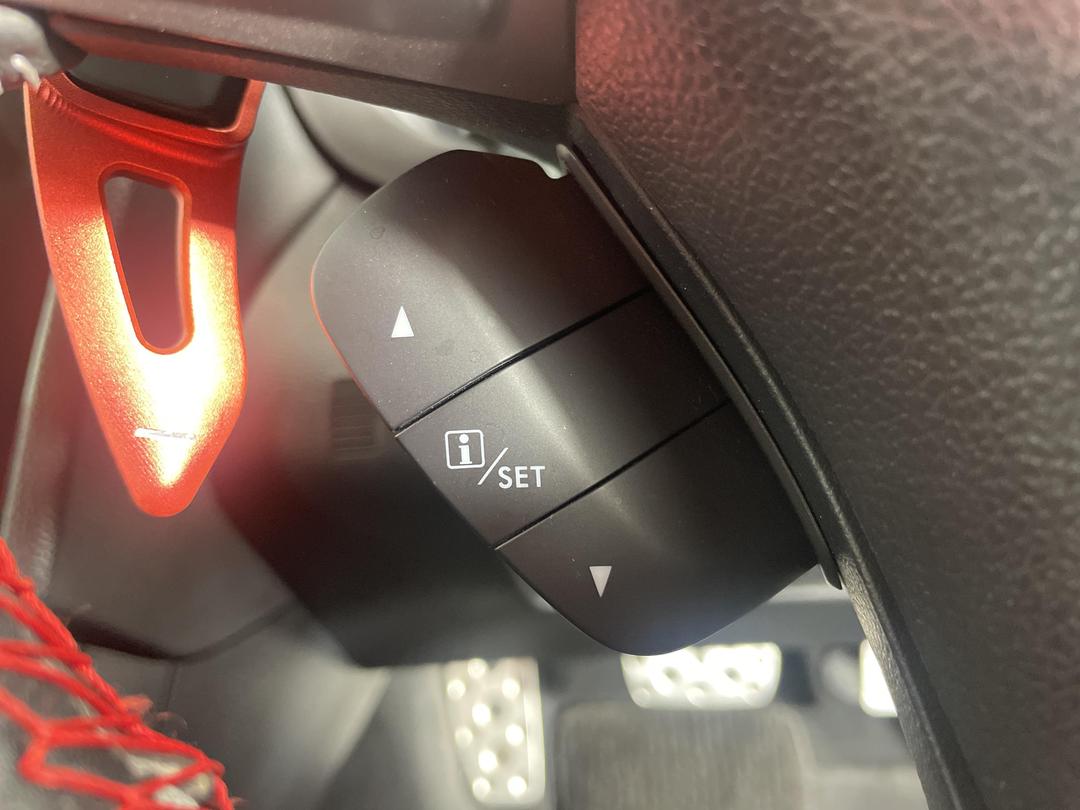 Photo '30' of Subaru Impreza