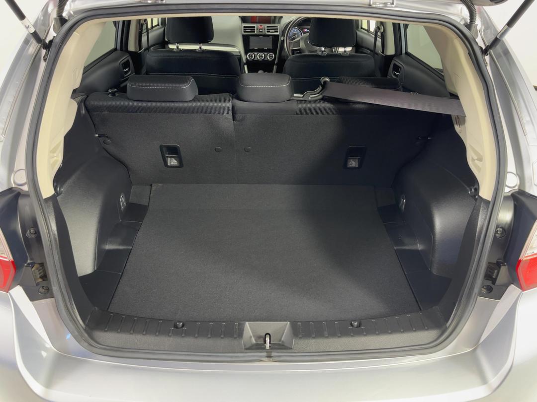 Photo '14' of Subaru Impreza