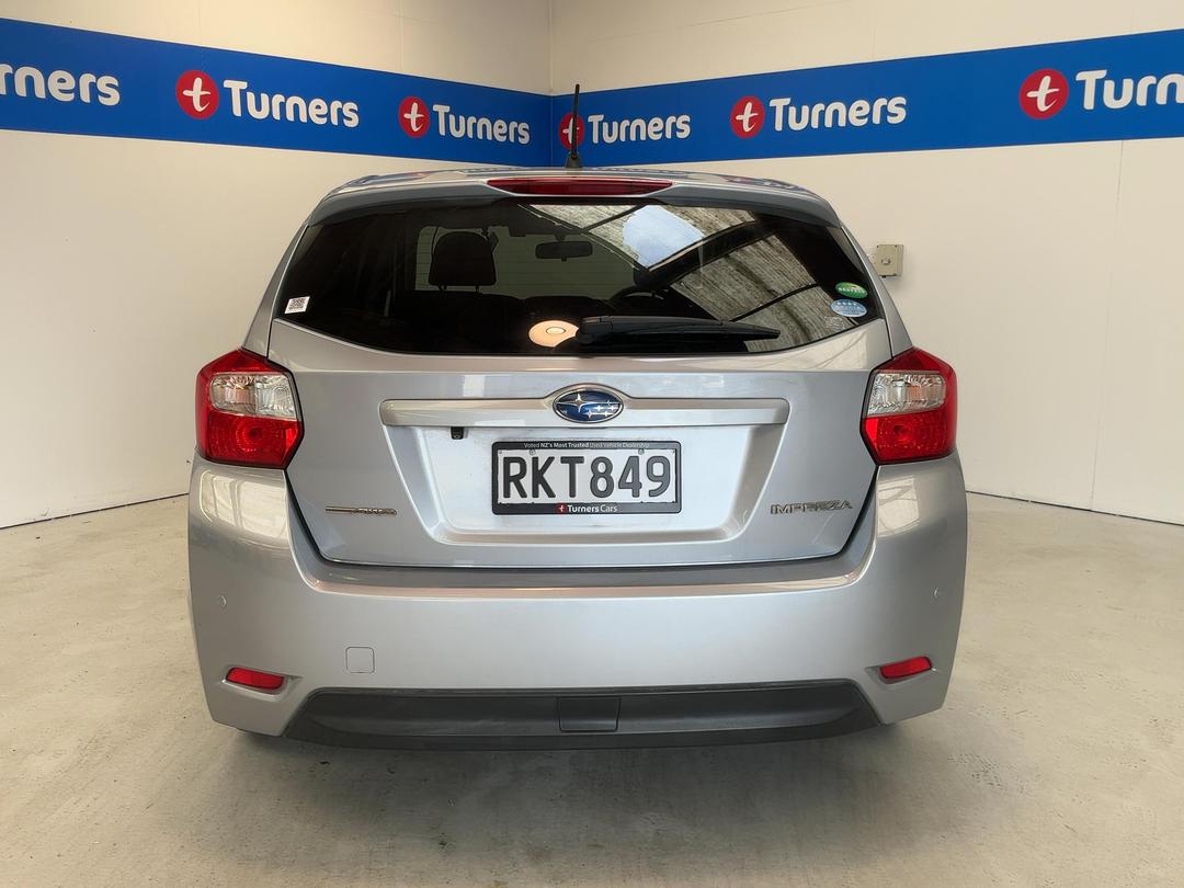 Photo '6' of Subaru Impreza