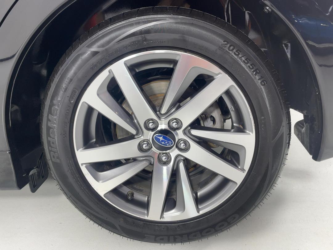 Photo '11' of Subaru Impreza